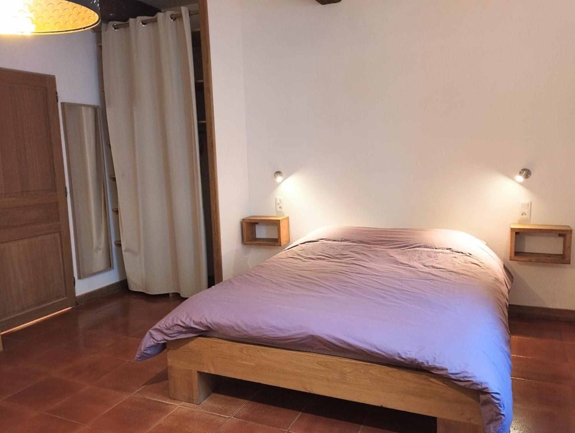 Les Studios De St Guilhem แซ็ง-กีเยม-เลอ-เดแซร์ ภายนอก รูปภาพ